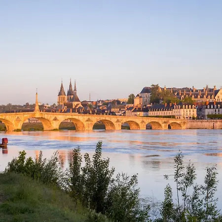 Echappee Royale Au Pied Du Chateau, Hyper-Centre - Royal Escape At Foot Of Castle, Hyper-Centre Blois Exterior photo