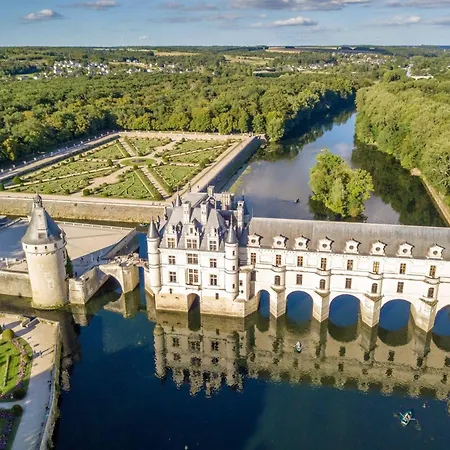 Echappee Royale Au Pied Du Chateau, Hyper-Centre - Royal Escape At Foot Of Castle, Hyper-Centre Blois Exterior photo